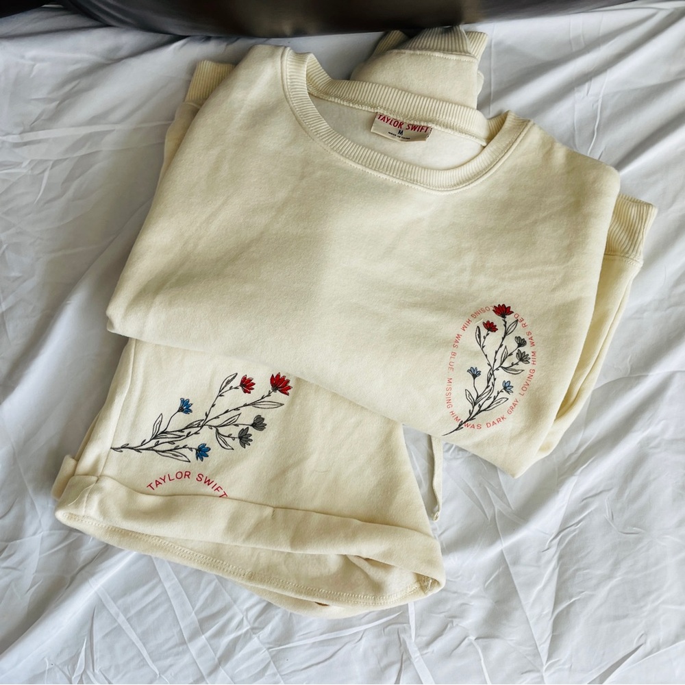 Taylor Swift ‘Red’ (Taylor’s Version) Lyric Set - image 2